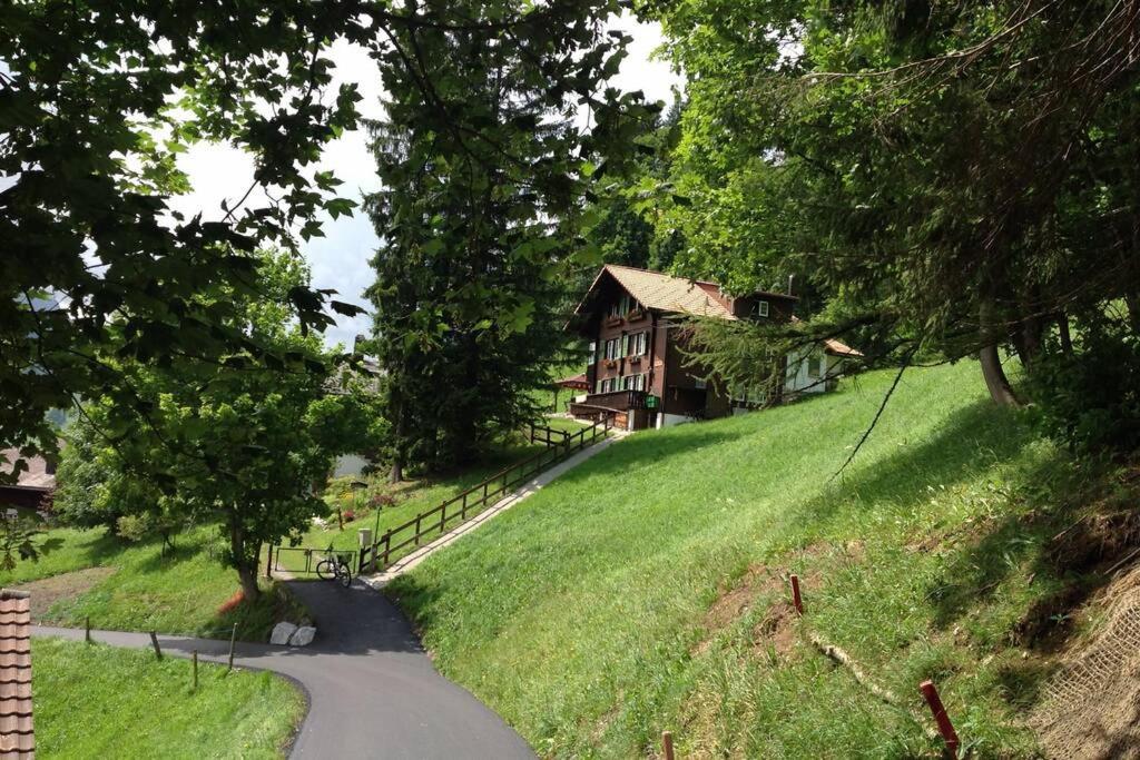 Chalet Sonnenheim Mit Atemberaubender Aussicht Adelboden Exterior photo